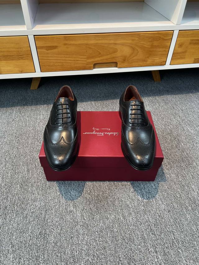 调工厂p价 男装男鞋 运动原单菲拉格慕Ferragamo男士精品皮鞋，鞋面进口牛皮，水染胎牛内里，真皮大底，标准码39-44 38.45定做不退不换