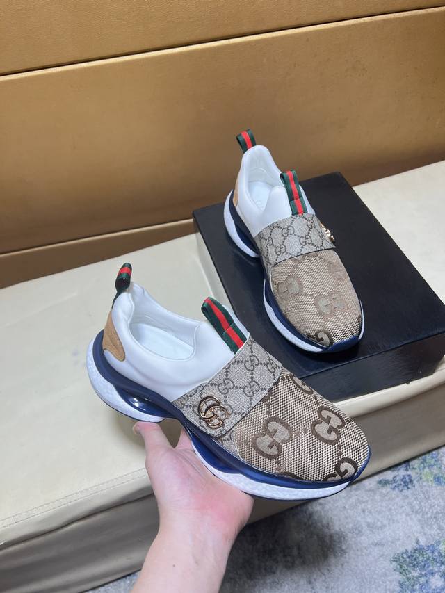 调工厂p价 男装男鞋 运动原单 古奇Gucci 原单品质.～ 独特现代风运动鞋。休闲鞋潮男必备款 意大利进口原版品牌，进口原版皮，羊里 拒绝脱色磨脚 鞋底：原厂