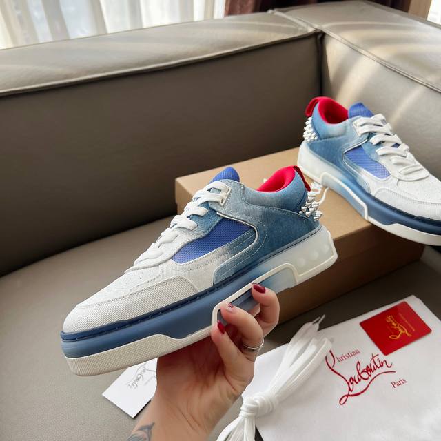 王俊凯 杨幂 许凯 张婧仪 丁程鑫 陈牧驰 王子异 同款Christian Louboutin路铂廷 新品 Astroloubi 男女同款厚底运动鞋红底鞋时尚与