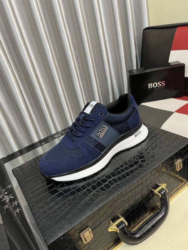 调工厂p价 男装男鞋 运动原单 Boos 男鞋休闲鞋原单品质鞋面采用进口小牛皮，超透气舒适内里做工精细，高端大气。有时尚典范造型。发泡透明耐磨大底，穿着舒适，值