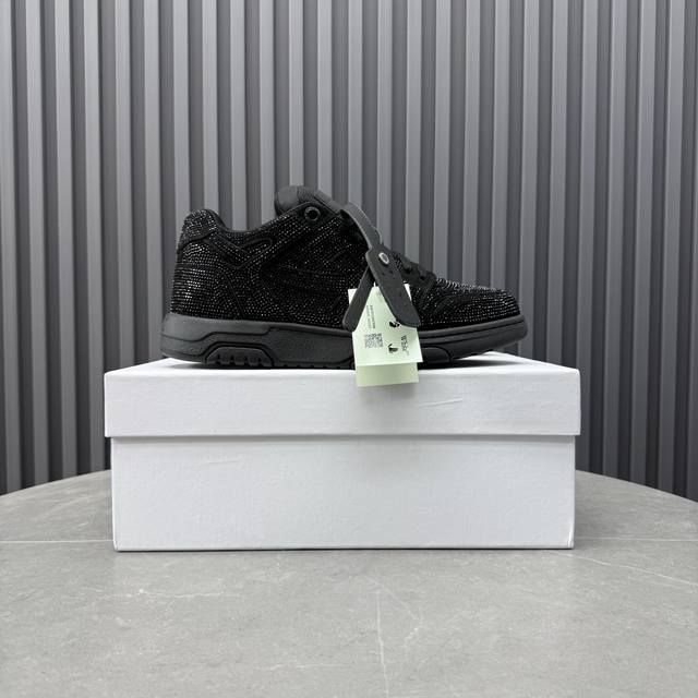 Off- White 情侣款，Size:35-44 男38.45.46定做 高品质版本“Out Of Office”系列原版开模，原版套楦，制作工艺1:1原版O