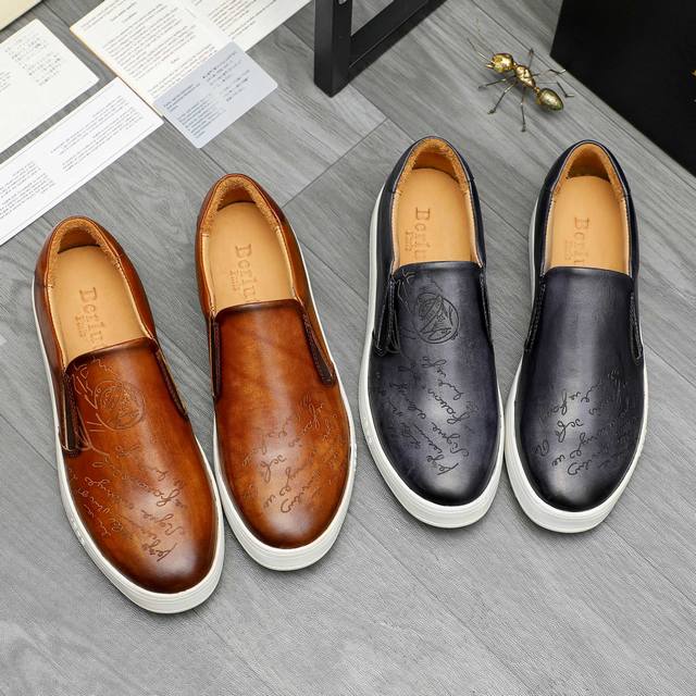 商品商标：Berluti 伯鲁提 休闲套脚鞋 正码码数: 38-45 45.定做不退换 商品材料：精选优质牛皮鞋面 猪皮内里 原版大底