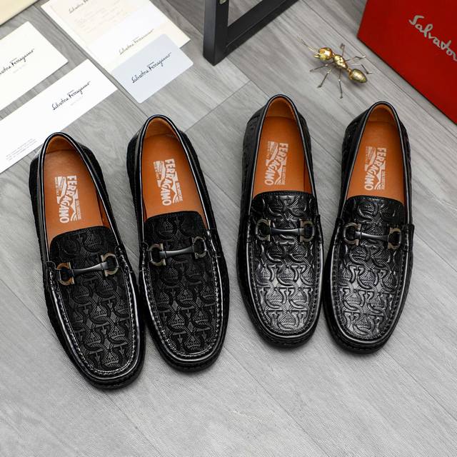 商品商标：Ferragamo 菲拉格慕 商务休闲套脚鞋 正码码数: 38-45 45.定做不退换 商品材料：精选 压纹牛皮鞋面 牛皮内里 橡胶大底