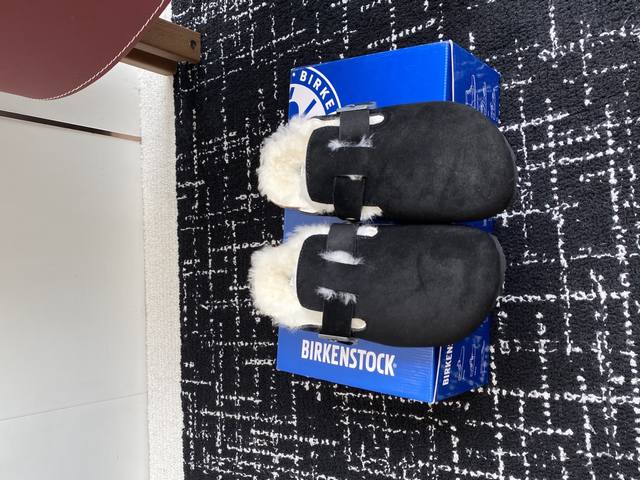 代购级 勃肯_包头 毛毛拖鞋 Birkenstock毛毛鞋加绒软木拖鞋外穿Arizona系列 万年经典勃肯强势推出，一个品牌就是一个鞋子类型，其构造鉴于人体工学