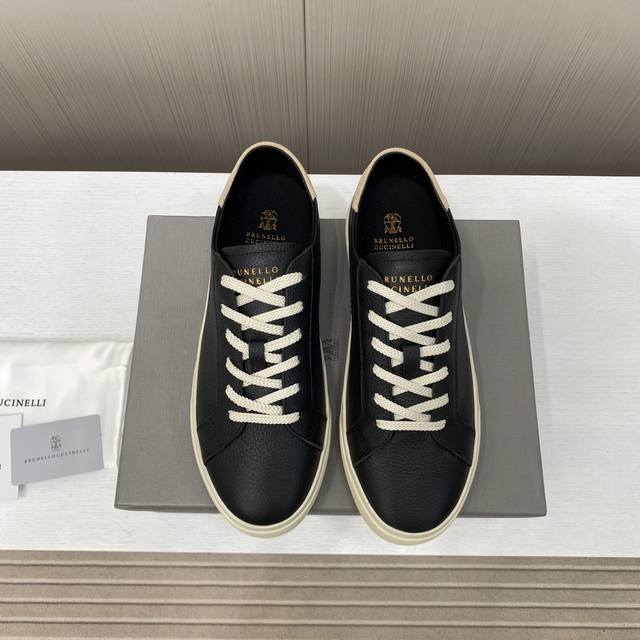 出厂价p Bc礼物早春新品]Brunello Cucinelli 女士小牛皮拼接休闲运动鞋 舒适百搭 装饰镶珠运动鞋 鞋面：一比一复刻高丝光、牛皮拼接特殊材料