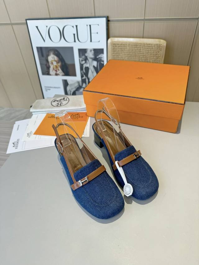 Hermes 爱马仕 24春季H家最新上市包头穆勒拖鞋凉鞋，潮爆了 上脚非常大气显瘦 精致好穿 鞋面：进口羊皮／原版布 内里：羊皮 跟高：5㎝ 大底：意大利真皮