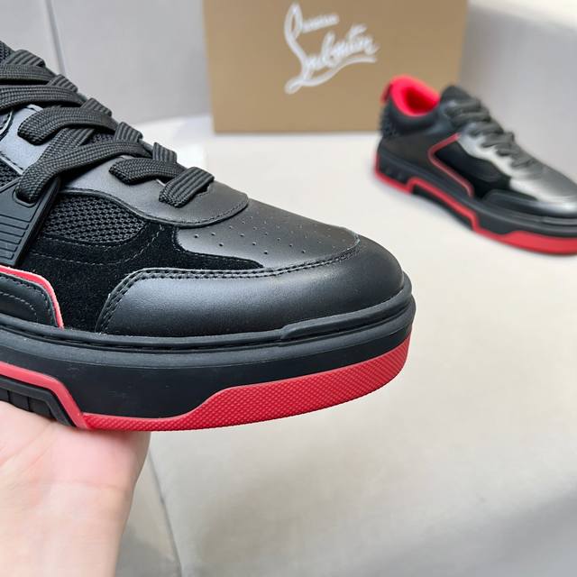 王俊凯 杨幂 许凯 张婧仪 丁程鑫 陈牧驰 王子异 同款Christian Louboutin路铂廷 新品 Astroloubi 男女同款厚底运动鞋红底鞋时尚与
