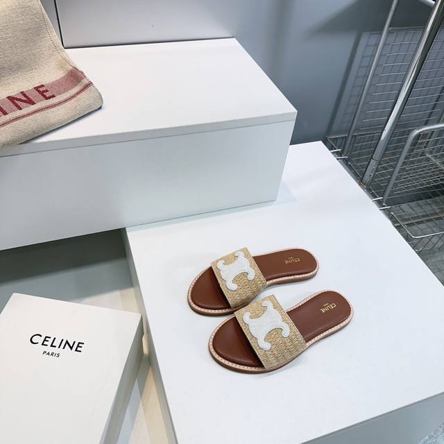 出厂价pp Celine赛琳 25春夏季凯旋门新款简易草编休闲平底拖鞋 这一季的赛琳又让我重新爱了它一次 这季节美鞋太多！这款凉拖真是无敌好搭配！简约的设计搭配