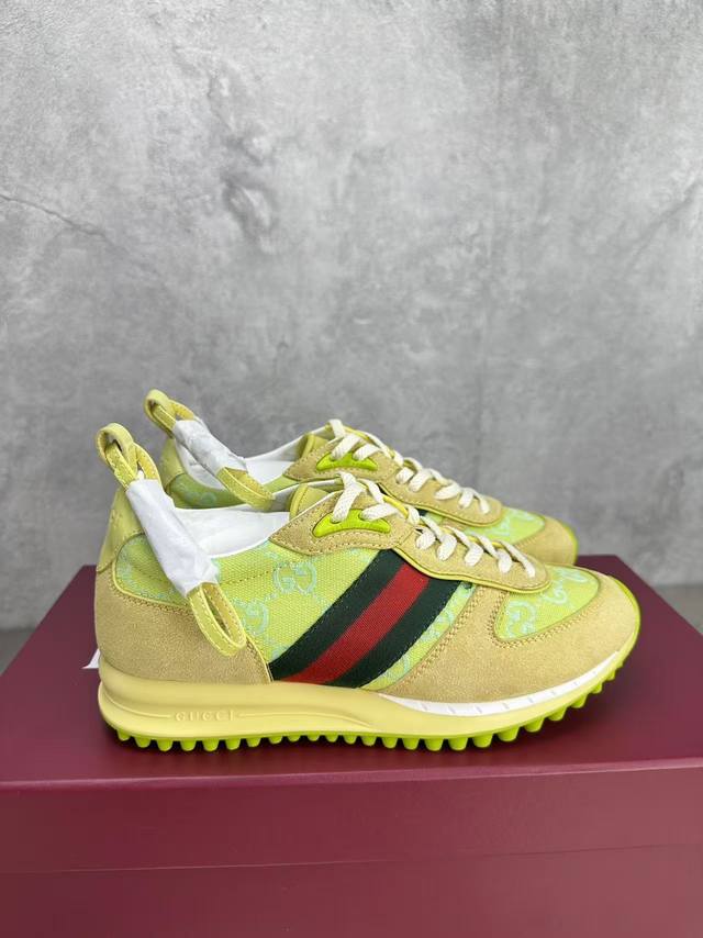 顶级版本 Gucci古驰 顶级版本 最新 走秀款 Re-Motion系列 厚底 休闲 运动鞋 原版购入开发 做货 这款运动鞋设有可拆卸可调节踝部绑带，为2025