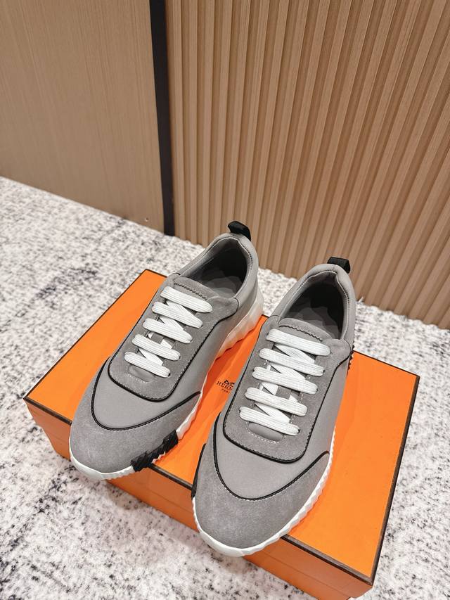 代购级女 男 爱马仕Hermes 25Ss 情侣运动休闲鞋系列 经典运动风格+英伦拼色设计，经典耐看！原版倒模楦型，极致1:1形体 进口高端雨伞布呈现出精致质感