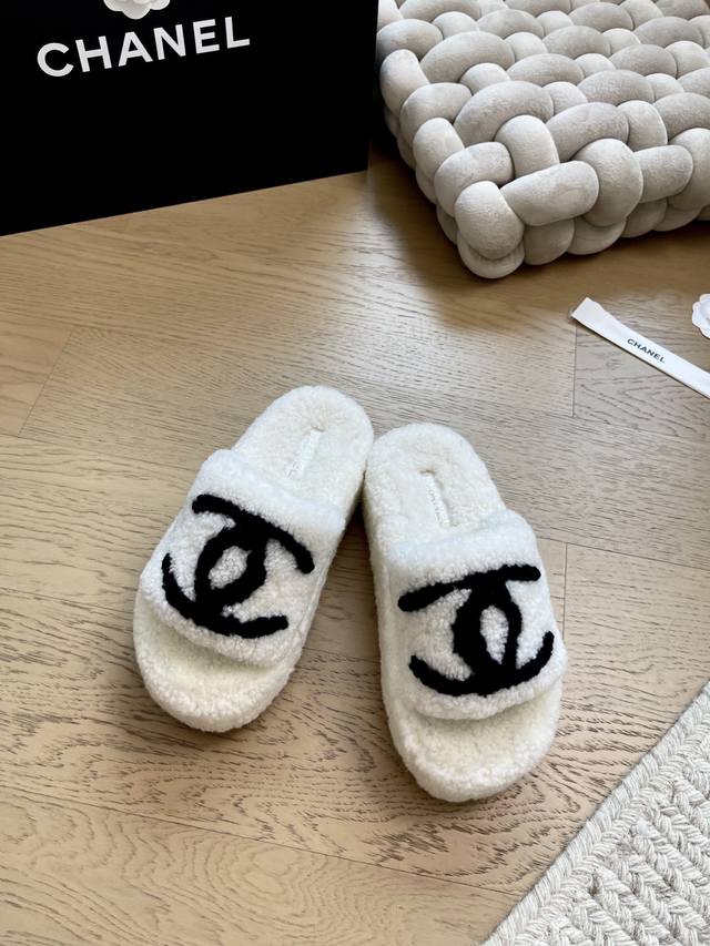 Chanel 25K秋冬新款厚底毛拖 顶级版本！抢先发售 鞋面真羊毛 原版大底防滑大底 码数：35-41 40 41定制不退不换