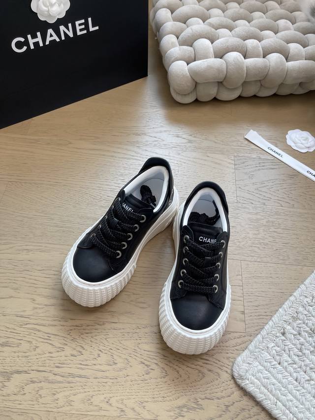 Chanel 25C新款运动休闲鞋 顶级版本！抢先发售 鞋面原版定制材料 羊皮内里 原版大底 码数：35-40 40定制不退换