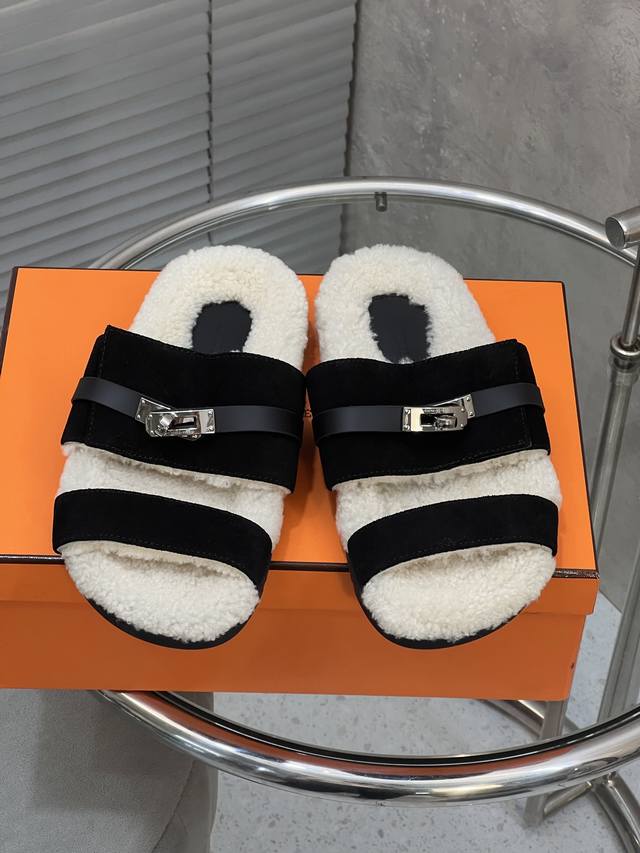 出厂 Hermes 新款Kelly扣秋冬新款羊毛拖鞋 ， 原版大底 35-40 40定