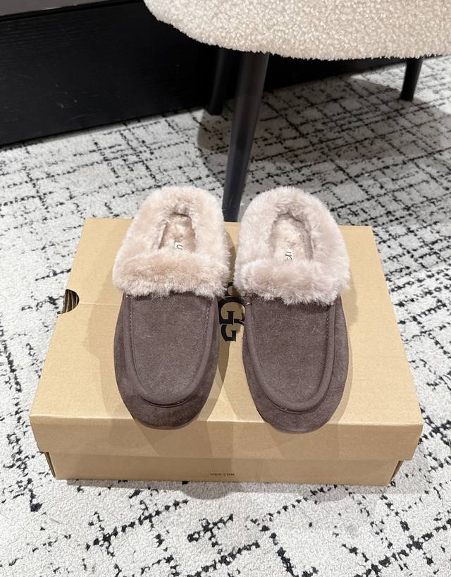 Ugg 25 冬季 爆款 乐福 雪地靴 Check 你的随性复古棕色系Look，点亮街头拿捏潮酷不费力~厚底铅笔靴 大橘底一秒蹬厚底Tazz秋冬装备齐活，玩不一