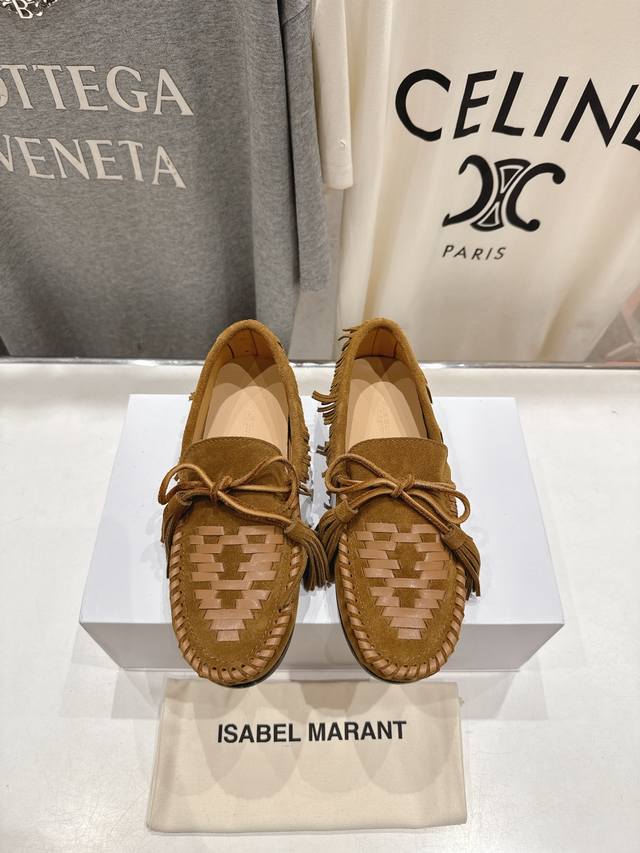 高版本出厂 Isabel Marant 伊莎贝尔2025Ss新款印第安风流苏一脚蹬乐福鞋休闲鞋驾车鞋 超级有高级感上脚超好看 关键超级舒适脚感一点都不挑人。慵懒