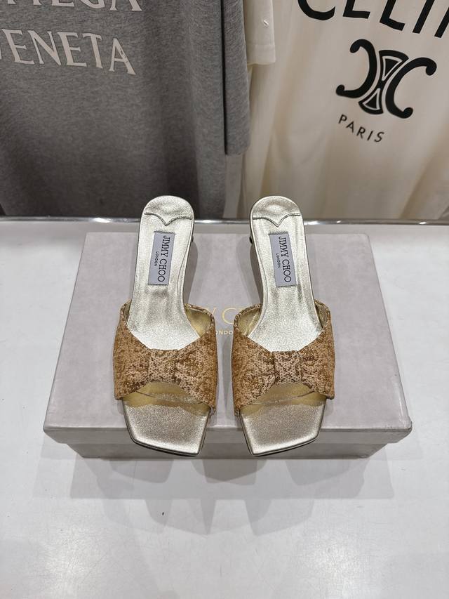 高版本出厂 Jimmy Choo*｜Jc 吉米周2025Ss春夏新款简约闪亮格力特高跟鞋拖鞋 原版套楦，完美的线条，简约大气上脚显气质粗跟舒适百搭，还能拉长双腿