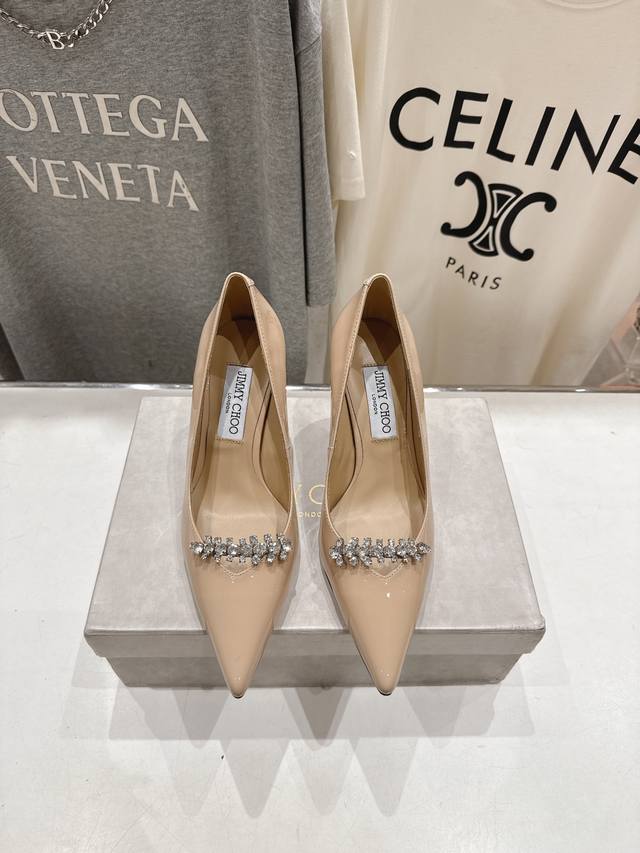 高版本出厂 Jimmy Choo*｜Jc 吉米周2025Ss新款水钻链条高跟鞋单鞋 原版套楦，完美的线条，简约大气上脚显气质粗跟舒适百搭，还能拉长双腿显高显瘦显