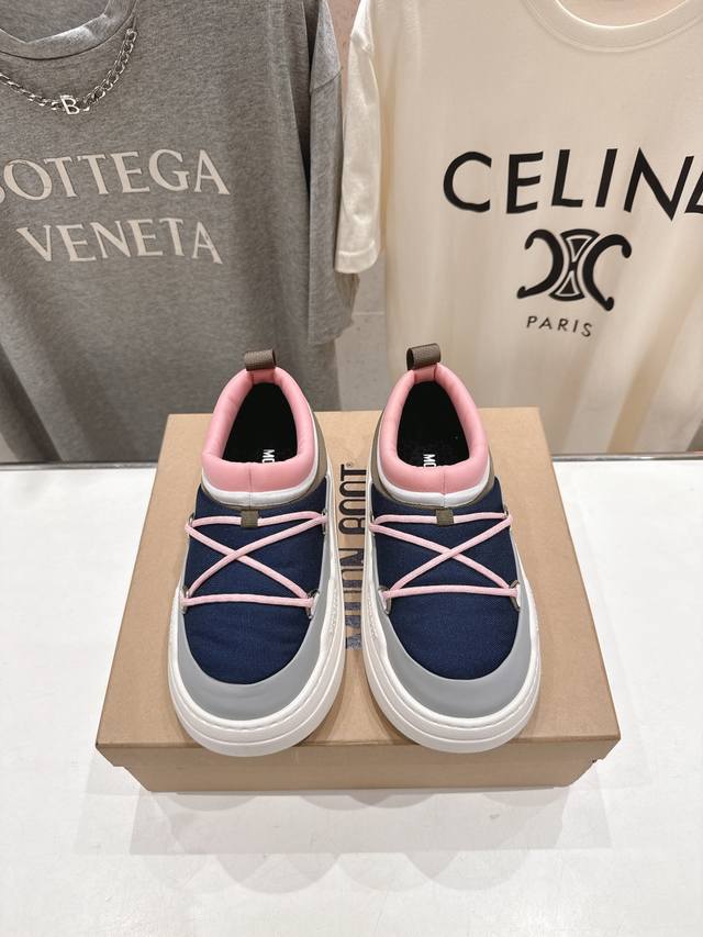 高版本出厂 Moon Boot park系列F036 2025Ss秋冬新款一脚蹬保暖棉鞋低帮矮靴雪地靴 实用主义购物一Moonboot雪地靴，超轻发泡大底，丑萌