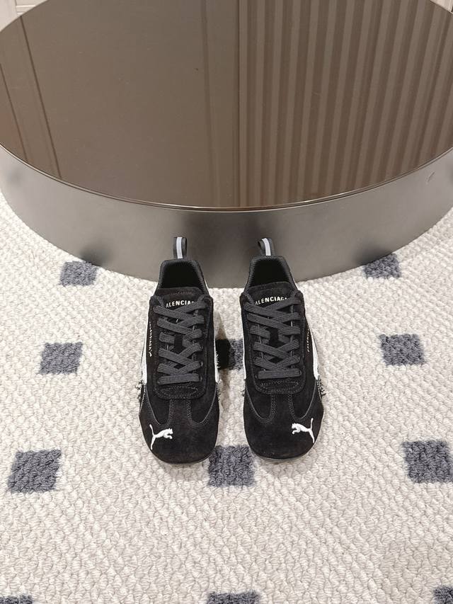 码数35-40 41定做 puma X Balenciaga联名赛车鞋家人们，时尚圈又搞大事啦！puma和 Balenciaga联手放大招！ 一看到这双鞋，就被