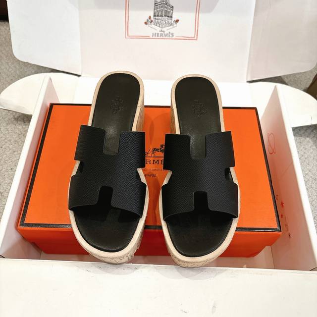 出厂价p Hermes 爱马仕 Eze 30 凉鞋系列 时尚又百搭 超级舒服 每个细节都做到极致 原版Swift小牛皮 麂皮 原版1:1独家私模鞋面 原版私模真