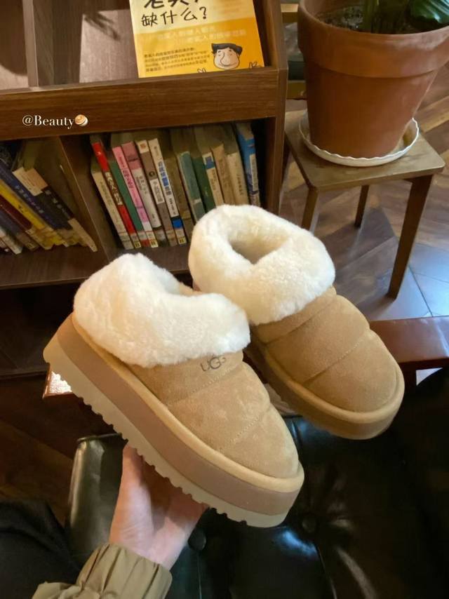 塔茨丽塔 肉乎儿毛毛虫 不知道这个名字叫错没 小毛毛虫真是名副其实的肉乎儿可爱！ 室内外的颜色略有不同 原相机 推荐入手！不亏是爆款 35-40