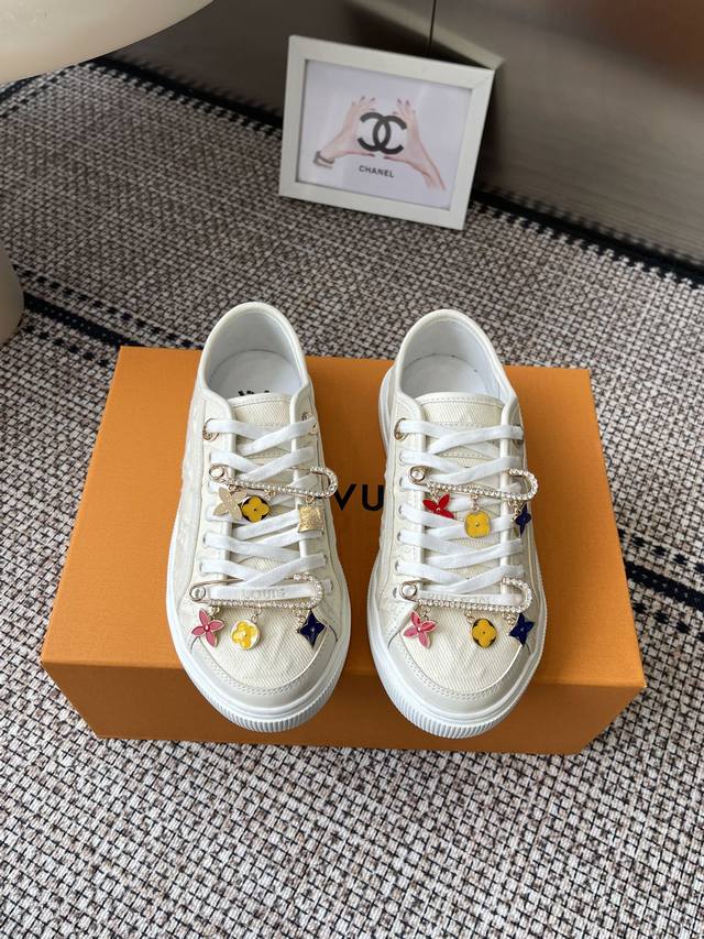 装饰20 Louis Vuiton路易威登 25Ss新款 Lv Lagoon系列丹宁牛仔布压花老花帆布鞋滑板鞋休闲运动鞋 原版购入开发做货 整双鞋子采购Zp开发
