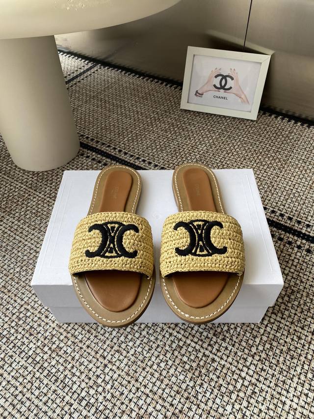 Celine 思琳 代购级别 春夏新品凯旋门复古罗马凉鞋拖鞋 进出专柜无压力，重工版，拒绝一眼假Low货 原版楦型，调试N次、这款上脚绝对Vintage复古风味