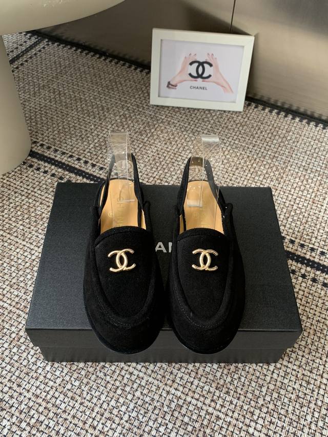 Chanel新款秋冬毛毛凉鞋 上脚超舒服特减龄 百搭气质款 原版进口羊皮 牛反绒鞋面 进口羊皮内里 意大利真皮大底 Size：35-39 40 41订做