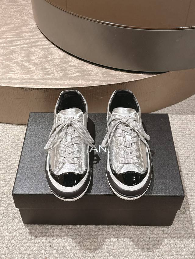 Chanel Size:35-40 41不退换 Chanl 香奈儿25K秋冬新款休闲运动鞋德训鞋 官网同步 专柜断货王 各大博主社交日推款，这季新款简直闭眼入，