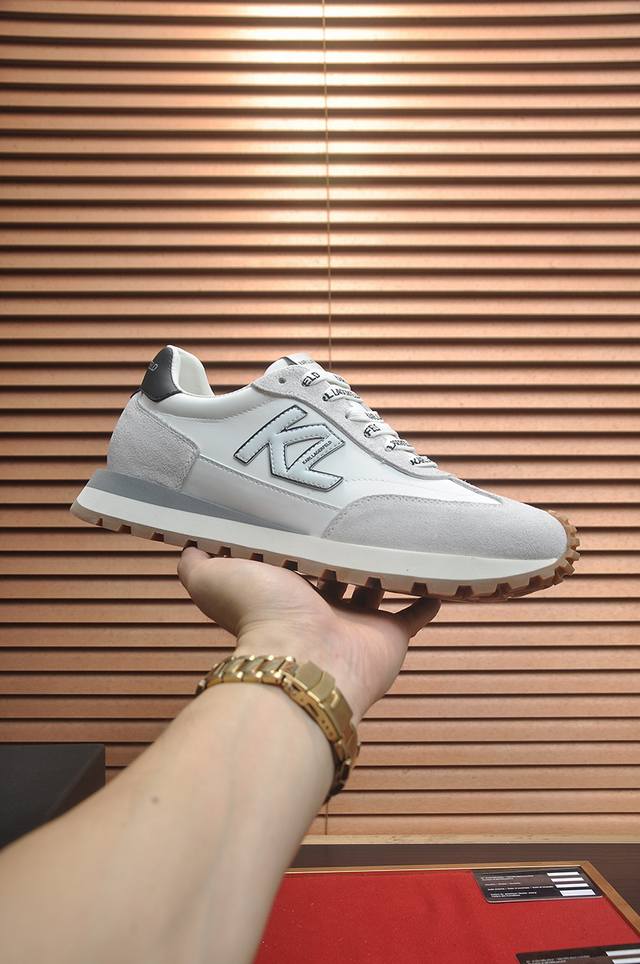 出厂价p 老佛爷 原单品质 官网全球首发 男鞋高端品牌 最新力作：意大利进口原版专用牛皮+进口牛皮内里原版包头橡胶大底 柔软舒适，让行走更加便捷舒适！尺码:38