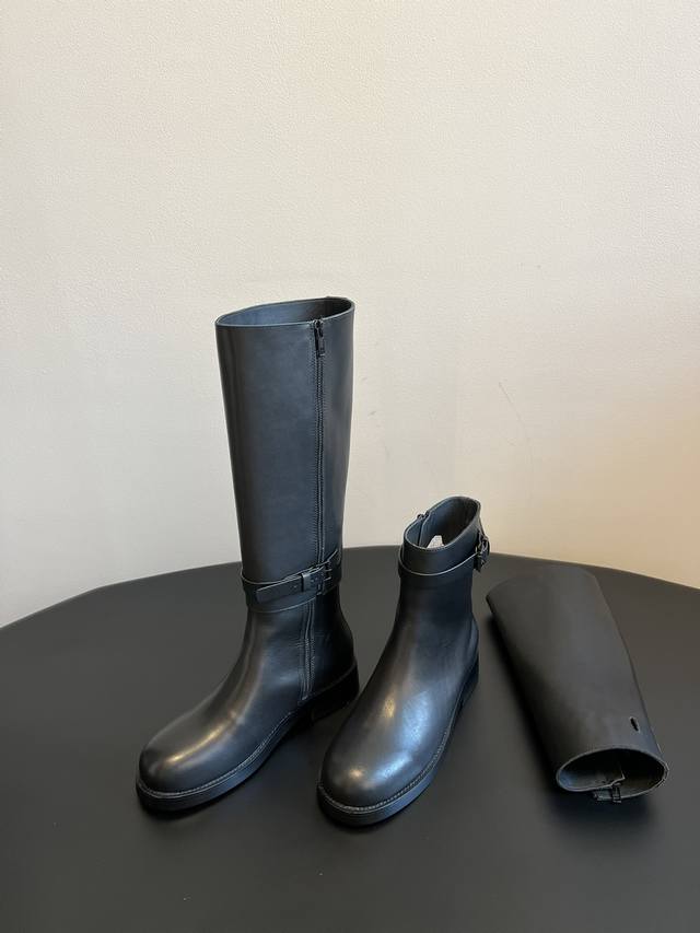 Anndemeulemeeste* 两穿可拆卸分解长靴 长靴 短靴，一鞋2穿！太棒了！Ann的长靴基本是每年都会出爆品的 骑士靴还是得选择他 靴子穿上超级显瘦