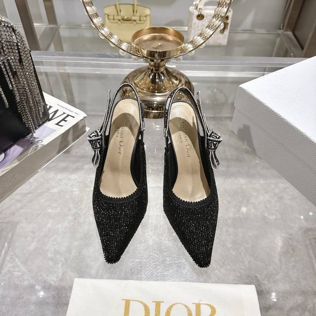 出厂 Dior 迪奥 2025秋冬新款Bling...Bling...水晶鞋 Capture系列高跟女鞋 明星同款水钻猫跟凉鞋 市面顶级高端版本 独家发售 材质