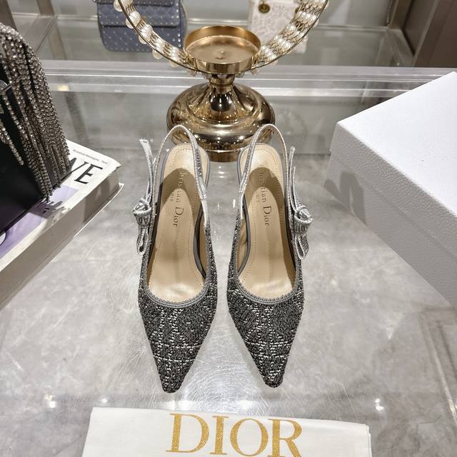 出厂 Dior 迪奥 2025春夏走秀新款Bling...Bling...水晶鞋 Capture系列高跟女鞋 明星同款凉鞋 市面顶级高端版本 独家发售 材质:原