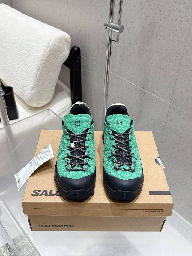 出厂 Salomon 萨洛蒙 25Ss新款Aero Glide3 Grvl情侣款 运动鞋 跑鞋 登山鞋 Salomon 的产品以卓越的品质和独特的设计著称，注重