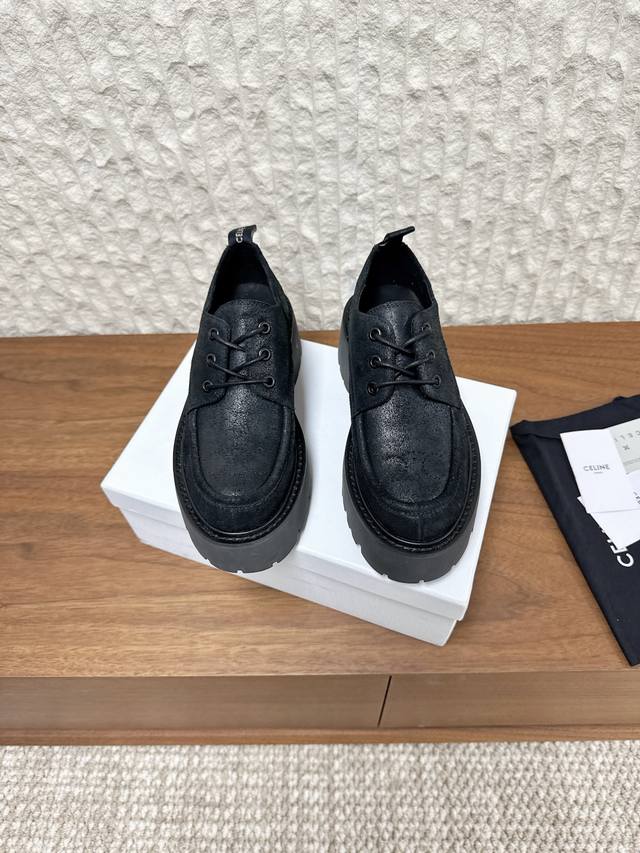 G101 Celine 赛琳 25Ss秋冬新款 思琳 厚底 系带 单鞋 好多明星网红上脚 无敌显瘦 上脚超级好看百搭 进口意大利小牛皮皮质柔软 原版定制五金扣