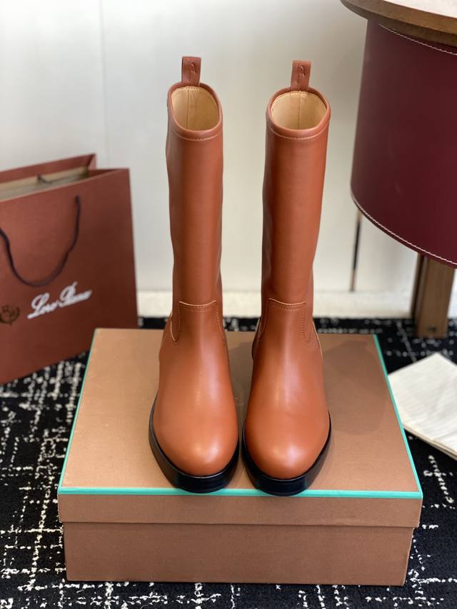 代购级 Brunello Cucinelli顶级原单经典春季Bc牛皮高筒 厚底 骑士靴 长靴 购入Zp对比定制 Brunello Cucinelli是来自意大利