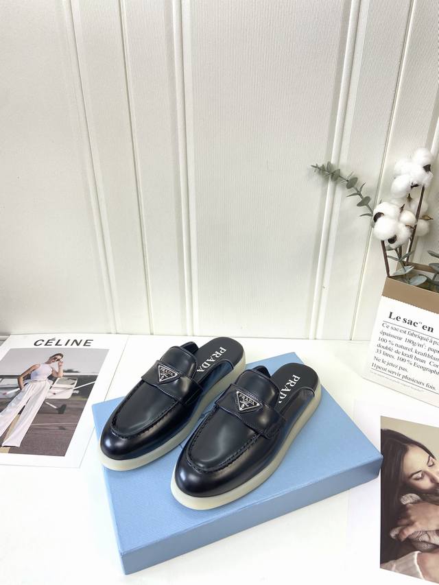 情侣款 工厂p批 男20 prada New新款乐福半拖鞋 低调奢华懒人鞋，富人的不二选择！ 软胶底素有踩云感之称～舒适度百分百 细腻羊猄鞋面，柔和而有质感！高