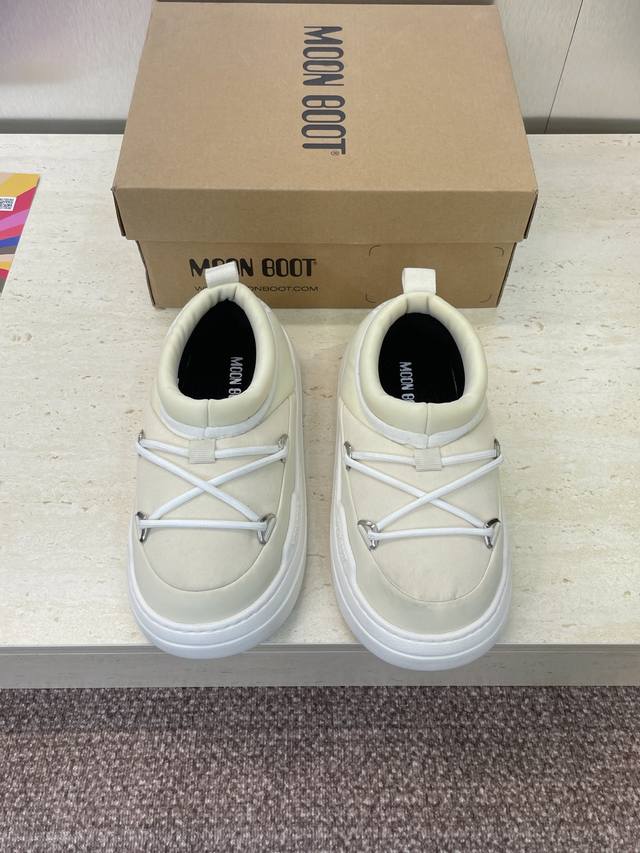 工厂p价 Moon Boot 2025秋冬新款 park Soulmate 灵魂伴侣系列 厚底圆头低帮拼色系带休闲运动舒适滑板羽绒雪地靴 材质:鞋面进口环保透气
