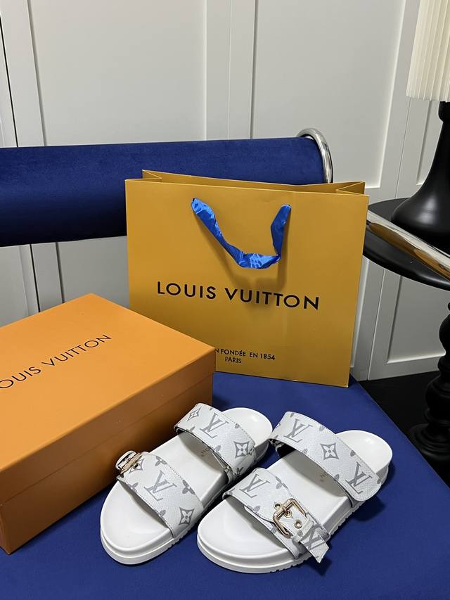 橙子出厂价 Louis Vuitton 路易威登 Lv 二带魔术贴厚底拖鞋 休闲凉拖 凉鞋 情侣款 码数：35-45
