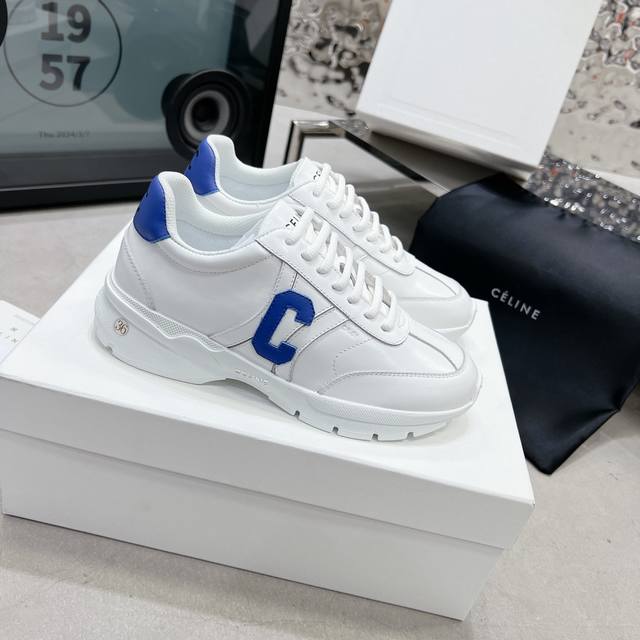 冲量价: Celine赛琳runner Cr-01 牛皮低邦运动鞋；时髦酷女孩时尚轻松又高级，无论是通勤还是出游统统都hold住！明星同款 时尚百搭舒适度极佳原