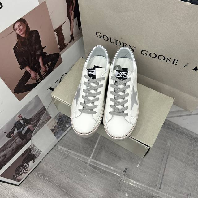 高版本 厚底hi Star Y版材料定制皮胚皮色，内里定制原版毛巾料，边条定制 Y版手感硬 ，纯定制 ！ 纯定制 ！ 对版的材料全部都要定制 独家双层垫芯看图