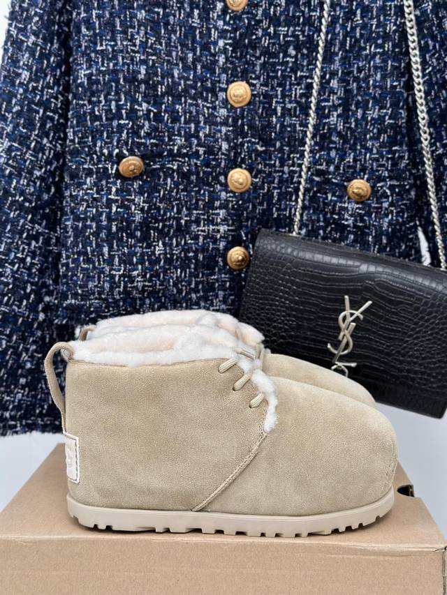 厂价 Ugg24Ss秋冬新品大爆款限量版 卡皮巴拉雪地靴 丑萌丑萌的胖头鞋实在太可爱了 内增高4Cm 矮子乐的天花板 舒适度超好 保暖性极佳 每一步都像是踩在云