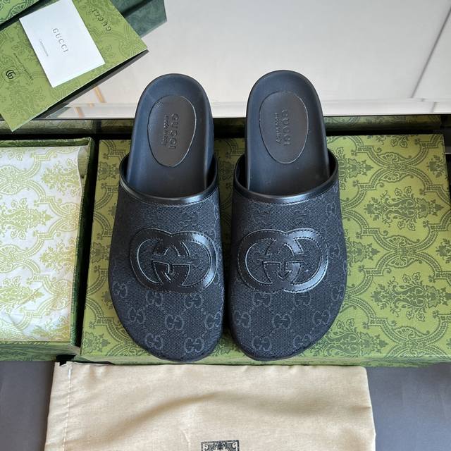 新品gucci男女同款情侣穆勒鞋 包头拖鞋 官网同步，原版一比一复制，最高版本所有材质细节均与yb一致 常年做货。尺码36-47 454647定制不退换 这款拖