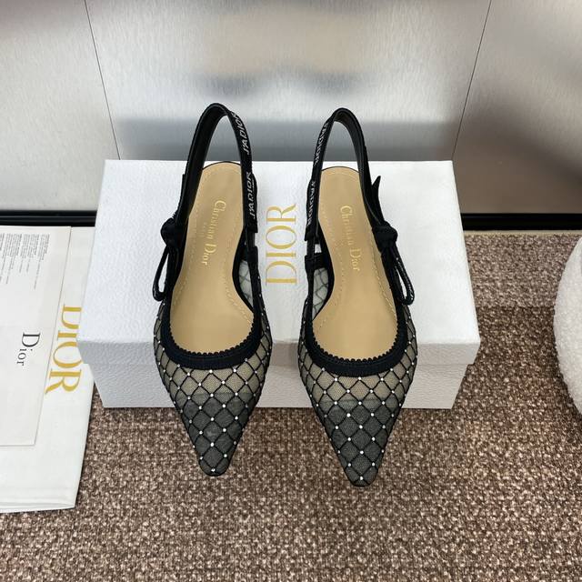 J‘Adior织带女鞋 Dior 迪奥 春夏走秀新款水晶鞋 Bling...Bling... Cd明星同款水钻蝴蝶结方头字母logo刺绣高跟凉鞋 市面顶级高端版
