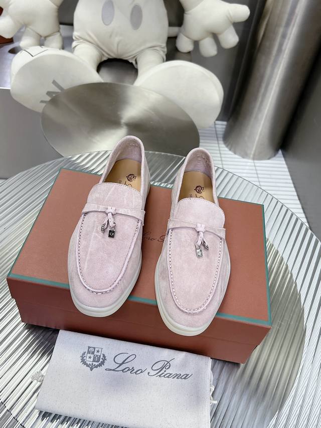 Philipp Plein 菲利普 普莱茵-乐福鞋意大利■小牛绒超软乳胶底 舒适体验 除了好看又舒服，这款鞋还超级好搭配，男士搭正装西服，或者搭九分裤露脚踝都非