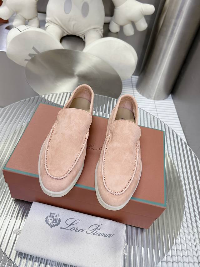 Philipp Plein 菲利普 普莱茵-乐福鞋意大利■小牛绒超软乳胶底 舒适体验 除了好看又舒服，这款鞋还超级好搭配，男士搭正装西服，或者搭九分裤露脚踝都非