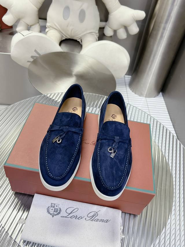Philipp Plein 菲利普 普莱茵-乐福鞋意大利■小牛绒超软乳胶底 舒适体验 除了好看又舒服，这款鞋还超级好搭配，男士搭正装西服，或者搭九分裤露脚踝都非