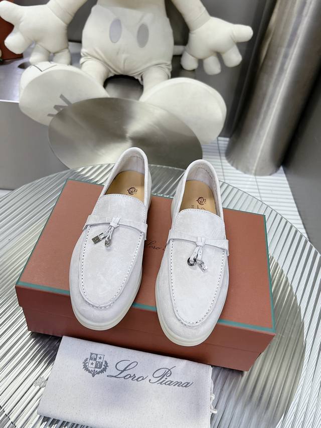 Philipp Plein 菲利普 普莱茵-乐福鞋意大利■小牛绒超软乳胶底 舒适体验 除了好看又舒服，这款鞋还超级好搭配，男士搭正装西服，或者搭九分裤露脚踝都非