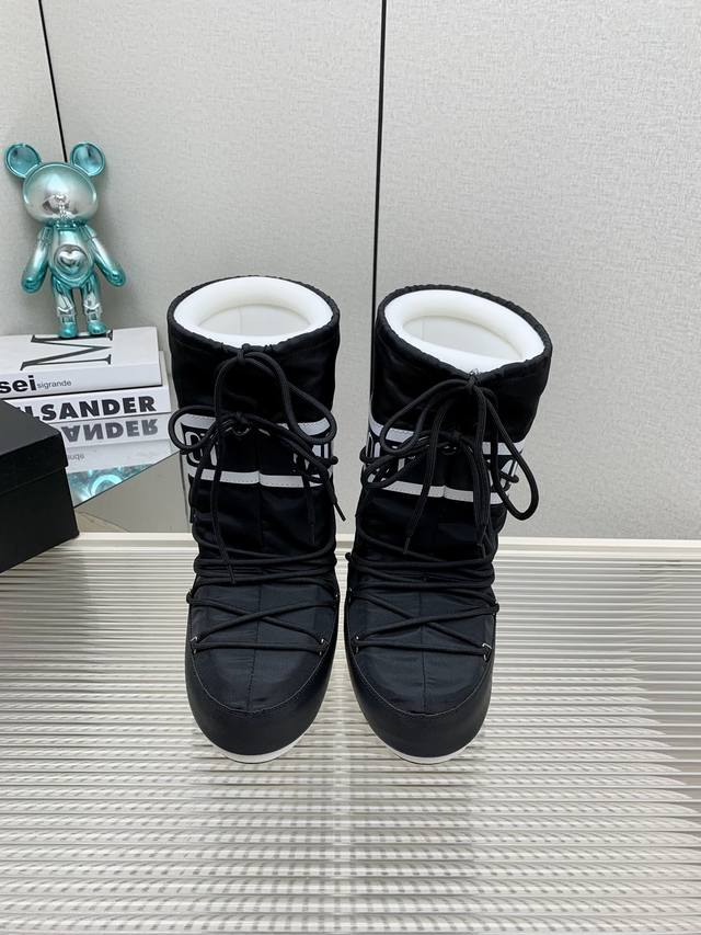 出厂 高版本 Moon Boot Vs秋冬最新款雪地靴系列 丑萌雪地短靴 忘了ugg吧，时髦人都在穿moon Boot雪地靴 如果你难以接受ugg的复兴 那现在