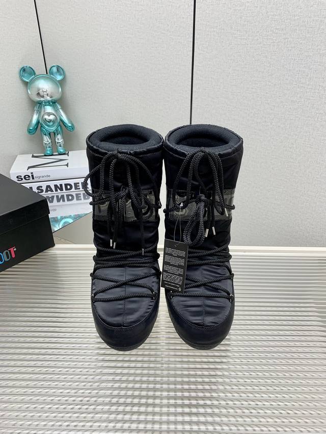 出厂 高版本 Moon Boot Vs秋冬最新款雪地靴系列 丑萌雪地短靴 忘了ugg吧，时髦人都在穿moon Boot雪地靴 如果你难以接受ugg的复兴 那现在